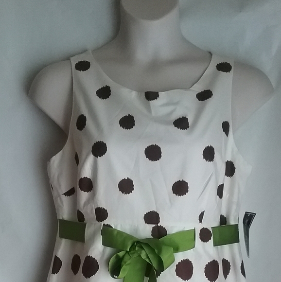 Jessica Howard Size 16 - Picture 2 of 3